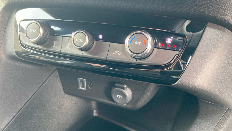 Vauxhall Corsa 100kW Yes 50kWh 5dr Auto Electric Hatchback